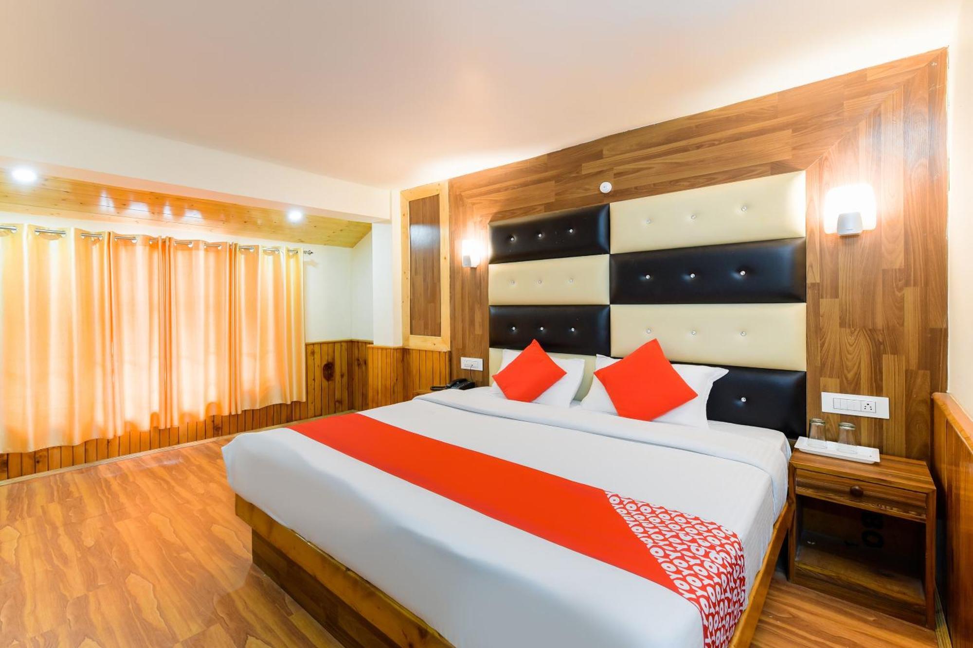 Oyo 46485 Hotel Vijayant Manāli Eksteriør bilde
