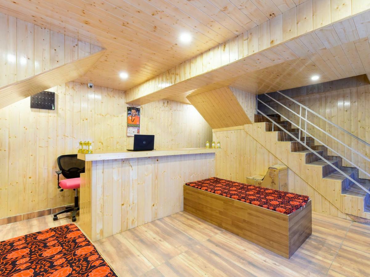 Oyo 46485 Hotel Vijayant Manāli Eksteriør bilde
